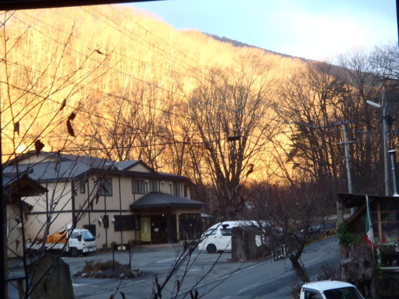 ホテル温泉ペンション くまさんち 雫石町 エクステリア 写真